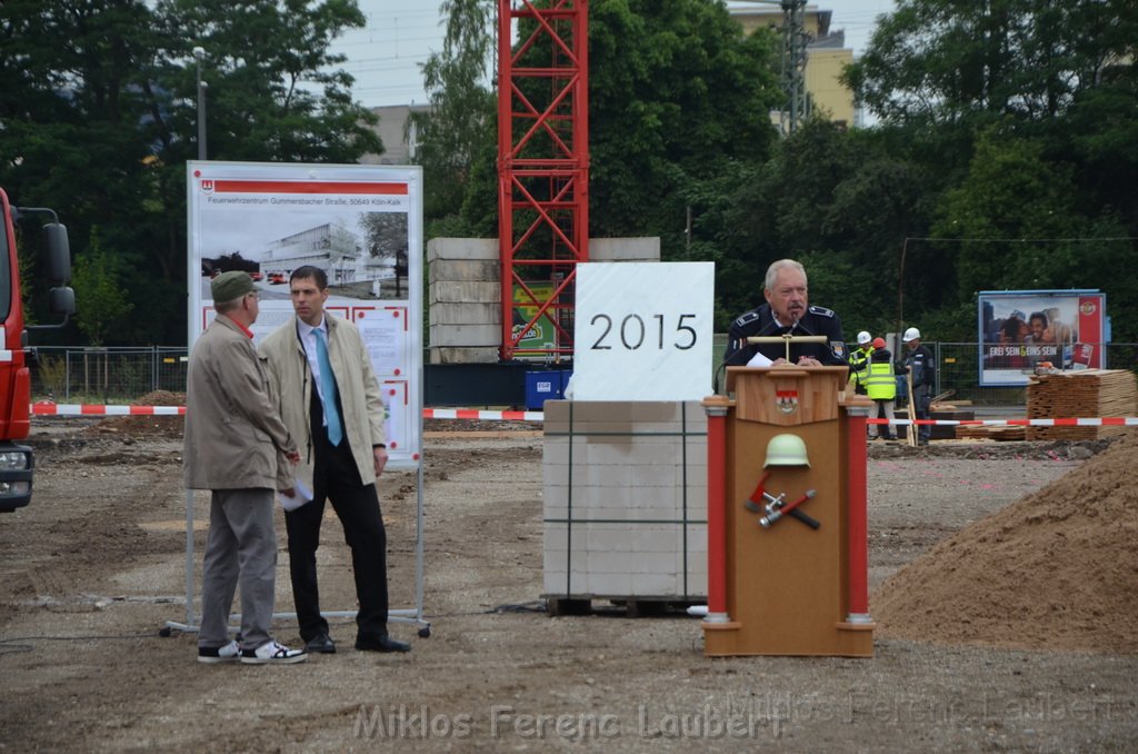 Erster Spatenstich Neues Feuerwehrzentrum Koeln Kalk Gummersbacherstr P029.JPG - Miklos Laubert